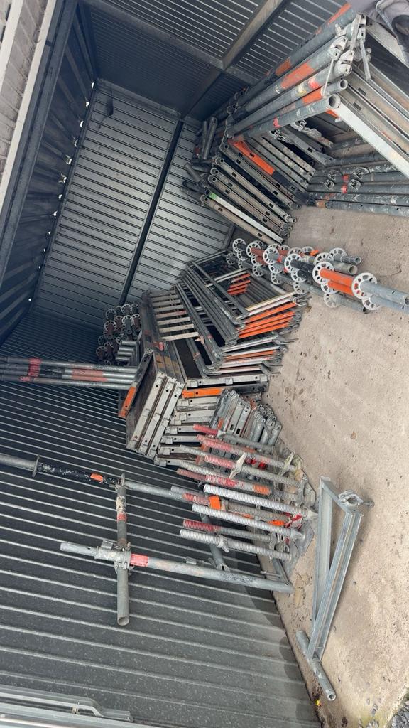 Échafaudage LOCATION PRIX ATTRACTIF, Bricolage & Construction, Échafaudages, Enlèvement, Comme neuf