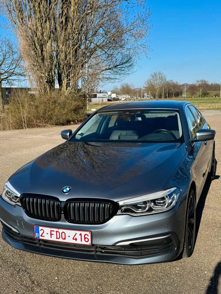 BMW 530e, Autos, BMW, Particulier, Série 5, Caméra 360°, ABS, Caméra de recul, Phares directionnels, Airbags, Air conditionné