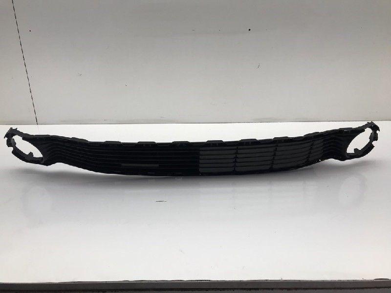 GRILLE DE PARE-CHOCS Toyota Aygo (B40) (|531120H110|), Utilisé, Toyota