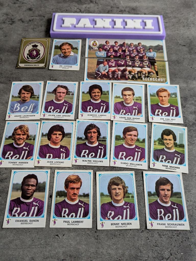 PANINI FOOTBALL 77 BEERSCHOT 20 AUTOCOLLANTS Lozano  1977, Envoi, Neuf