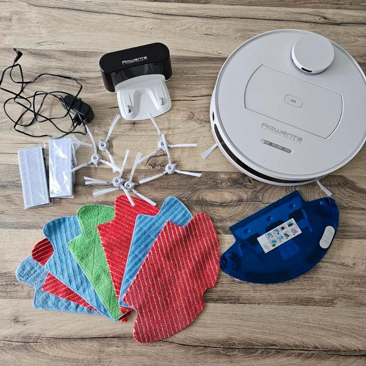 Rowenta X-Plorer Serie 75 robotstofzuiger + accessoires, Electroménager, Aspirateurs, Utilisé, Aspirateur robot, Réservoir, Enlèvement