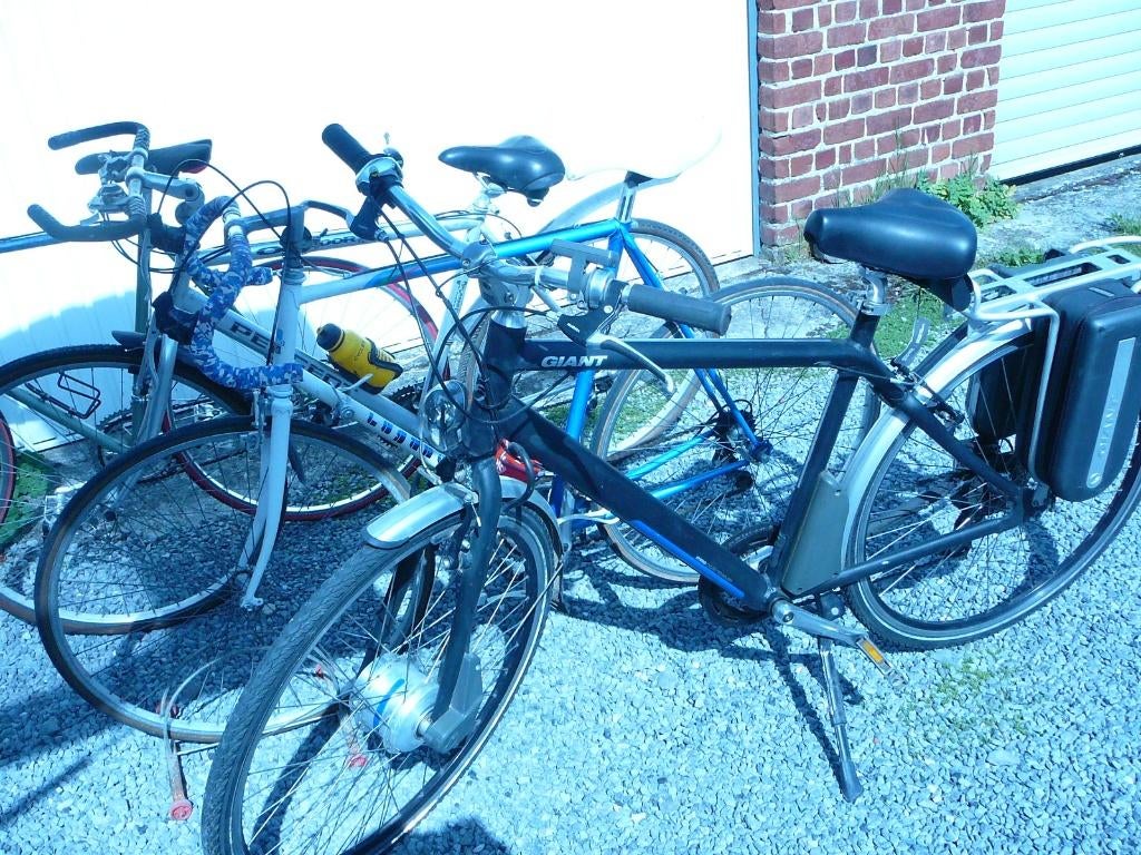 vélo électrique état neuf marque giant  prix 380euros, Vélos & Vélomoteurs, Vélos | Hommes | Vélos pour homme, Utilisé, Giant