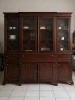 Massieve houten vitrinekast / buffetkast  (214x223x44), Huis en Inrichting, Kasten | Buffetkasten, Ophalen, Zo goed als nieuw