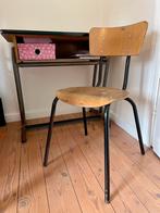 Oude originele schoolbank/lessenaar met stoel hout-metaal, Enlèvement, Utilisé, Table(s) et Chaise(s)