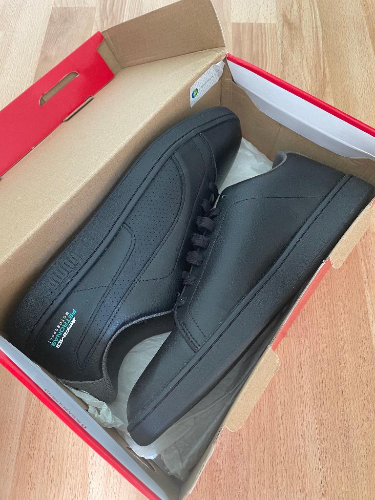 Sneakers Puma Smash v2 Mercedes AMG, Puma, Nieuw, Ophalen of Verzenden, Sneakers