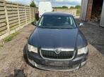 2010 Skoda SuperB Schade - Personenauto, Auto's, Gebruikt, Overige brandstoffen, Bedrijf, Overige carrosserie