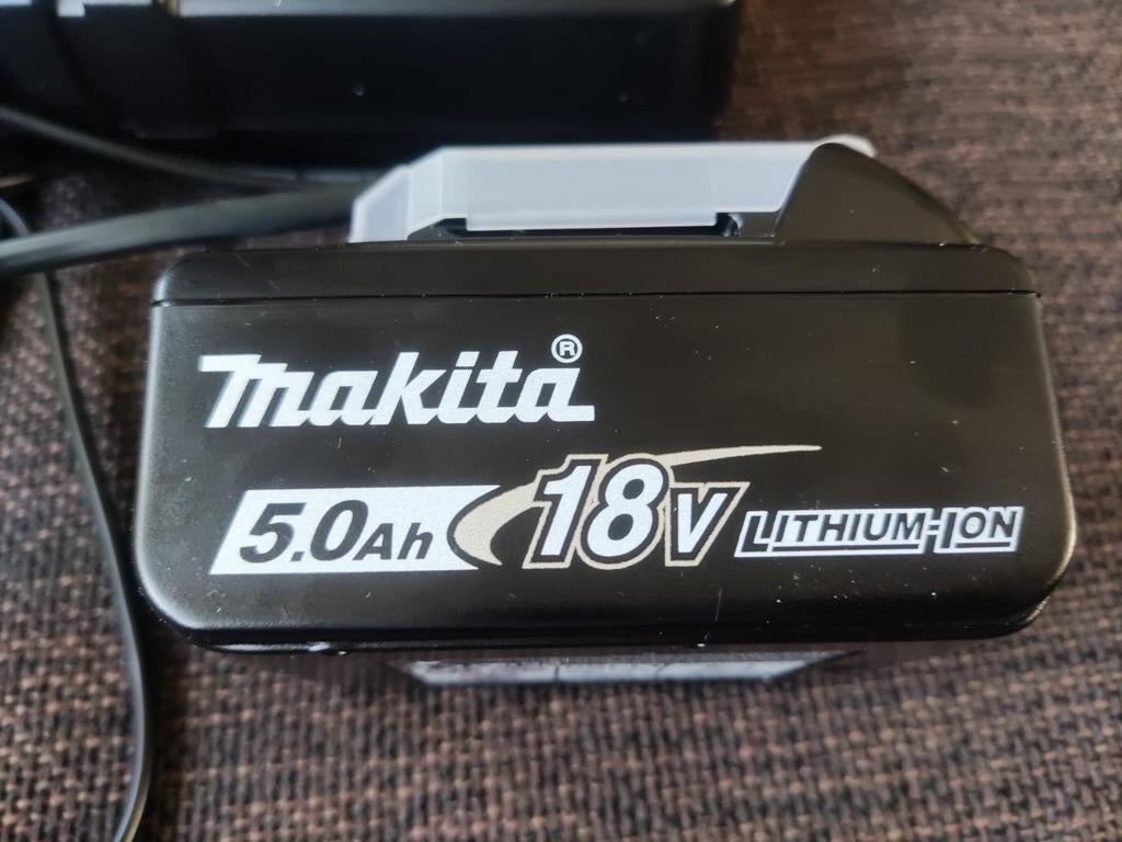 3 x Makita batterijen 18V 5Ah. Nieuw en origineel, Ophalen of Verzenden