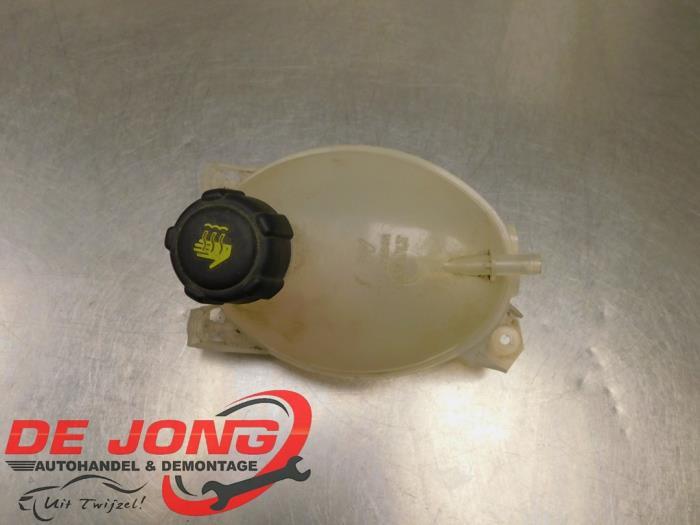 Réservoir d'expansion d'un Dacia Lodgy, Dacia, -, 3 mois de garantie, Utilisé