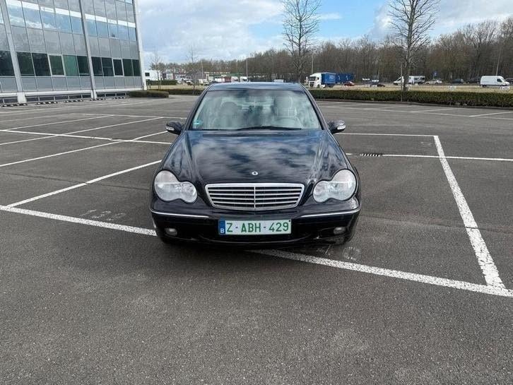 Mersedes C200 2002bj Automatic Gekeurd!, Autos, Mercedes-Benz, Achat, 4 portes, Automatique, Particulier