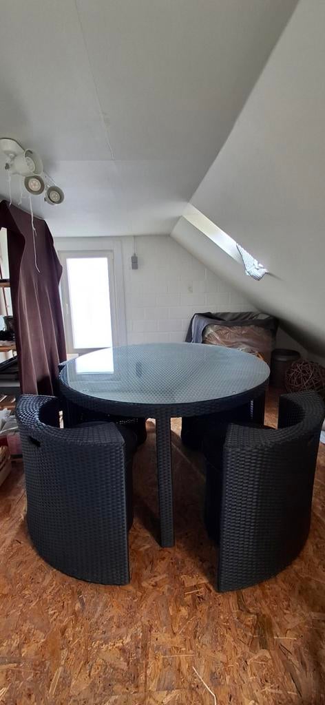 Zeer mooi zwart wicker tuinset. Tafel met 4 zetels, Jardin & Terrasse, Ensembles de jardin, Enlèvement, Osier, Salons de jardin