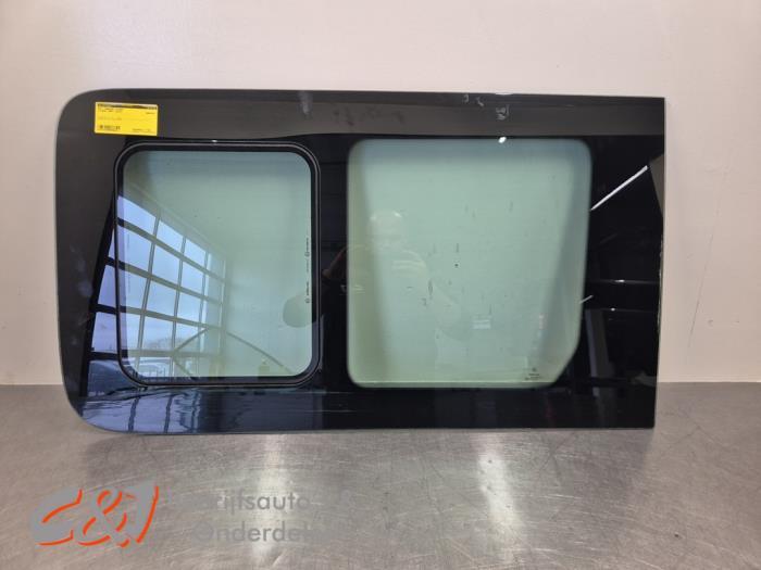 Vitre porte latérale de chargement d'un Citroen Jumpy, -, 3 mois de garantie, Utilisé, -