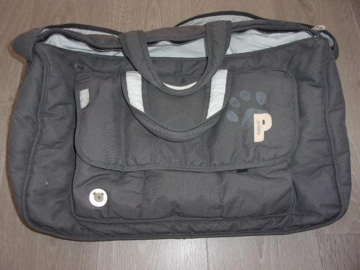 Grote baby reis tas. (PERICLES), Kinderen en Baby's, Luiertassen, Zo goed als nieuw, Schoudertas, Ophalen of Verzenden