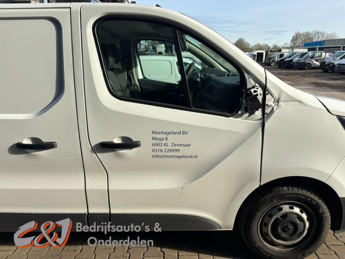 Portier 2Deurs rechts van een Renault Trafic (OV369), Gebruikt, -, -, Ophalen of Verzenden