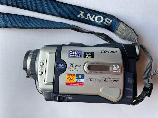 Te koop: SONY Digital Handycam Camera, TV, Hi-fi & Vidéo, Enlèvement ou Envoi, Utilisé, Caméra, Sony