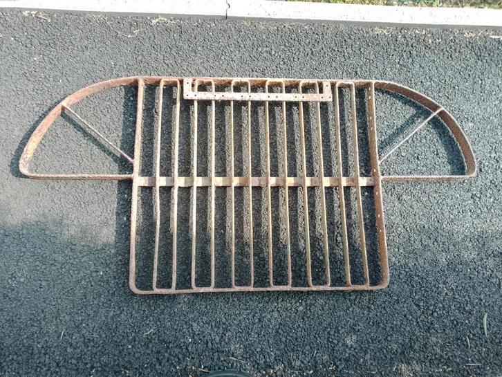 Calandre GMC CCKW, Autos : Pièces & Accessoires, Pièces camion, Autres marques, Carrosserie et Tôlerie, Utilisé, Enlèvement