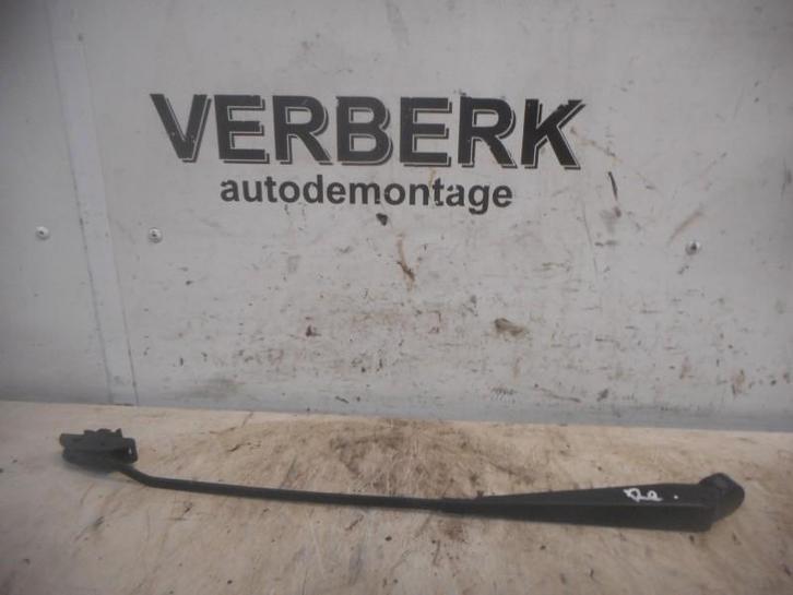 BRAS ESSUIE-GLACE AVANT DROIT Ford Ka I (97kg-17526-dc), Autos : Pièces & Accessoires, Vitres & Accessoires, Ford, Utilisé