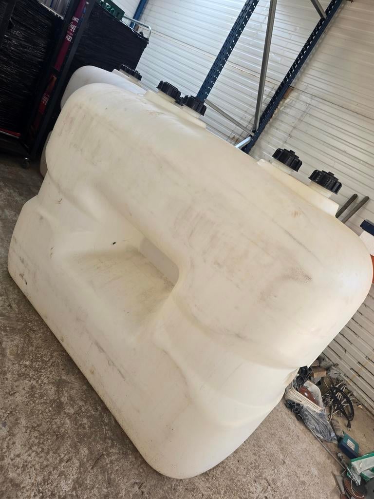 Lot de 2 Citernes à mazout, Ophalen