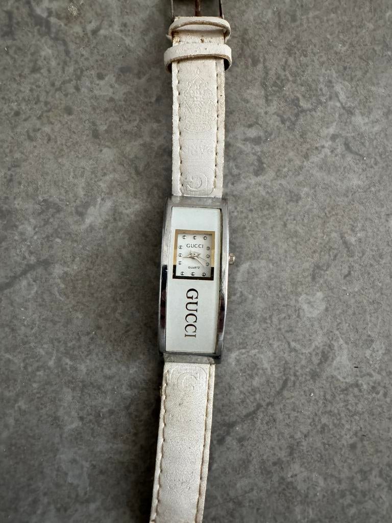 Gucci Dameshorloge, Handtassen en Accessoires, Horloges | Dames, Ophalen of Verzenden, Zo goed als nieuw