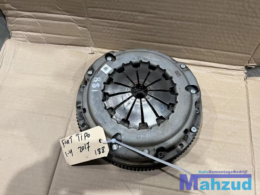 FIAT TIPO 1.4 843A1000 843A1 Drukgroep vliegwiel set, Stellantis Europe S.p.A., Info@stellantis.com, Utilisé, Corso Giovanni Agnelli 200
10135  Turin, IT