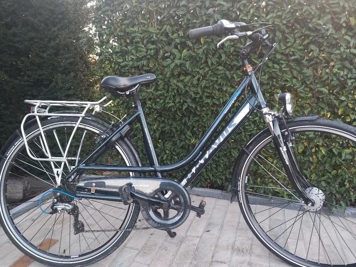 batavus boulevard,, in perfekte staat,, Fietsen en Brommers, Fietsen | Dames | Damesfietsen, Zo goed als nieuw, Batavus, Versnellingen