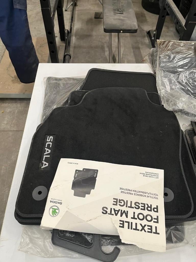 Nieuwe Automatten Diverse varianten ORIGINEEL, Auto diversen, Automatten, Nieuw, Ophalen