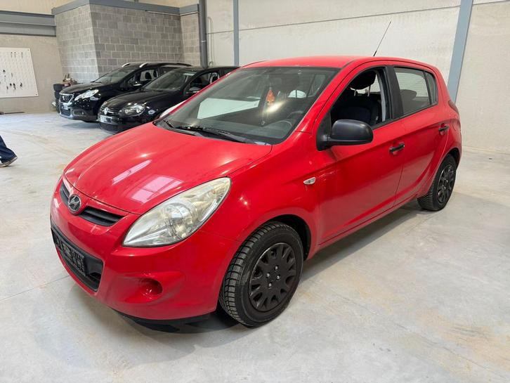 Hyundai i20 - 1.3 benzine - 2009, Auto's, Hyundai, Bedrijf, i20, Airbags, Radio, Benzine, Euro 5, Ophalen