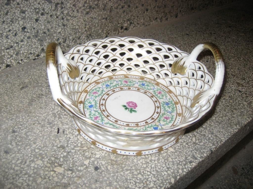 Klein schaaltje bloemmotief, Ophalen of Verzenden