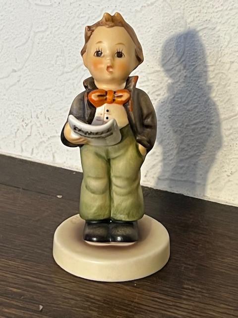 Hummel beeldje 135/0 Soloist TMK-7, Verzamelen, Ophalen, Hummel