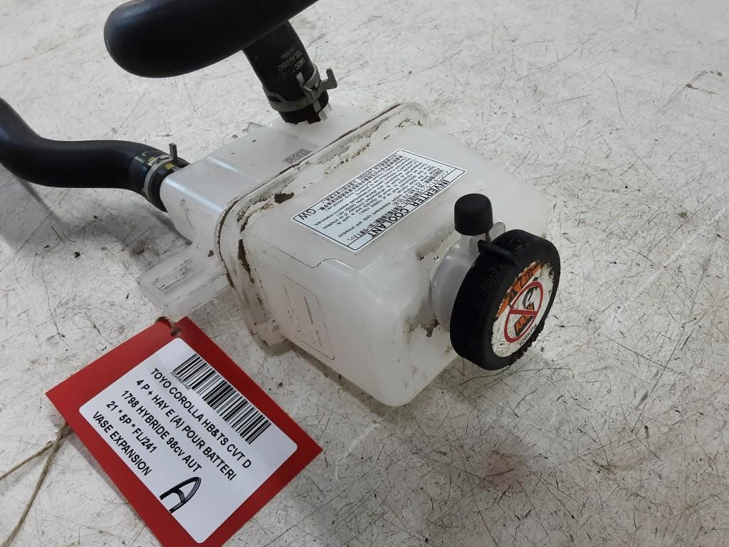 VASE D'EXPANSION Toyota Corolla (E21 / EA1 / EH1), Mevr. I. Hauben, Toyota, Utilisé, Rue de l'Espoir 34 34
4030  GRIVEGNÉE, BE