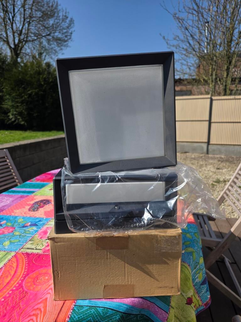 Luminaires extérieur Bega 2655, Enlèvement