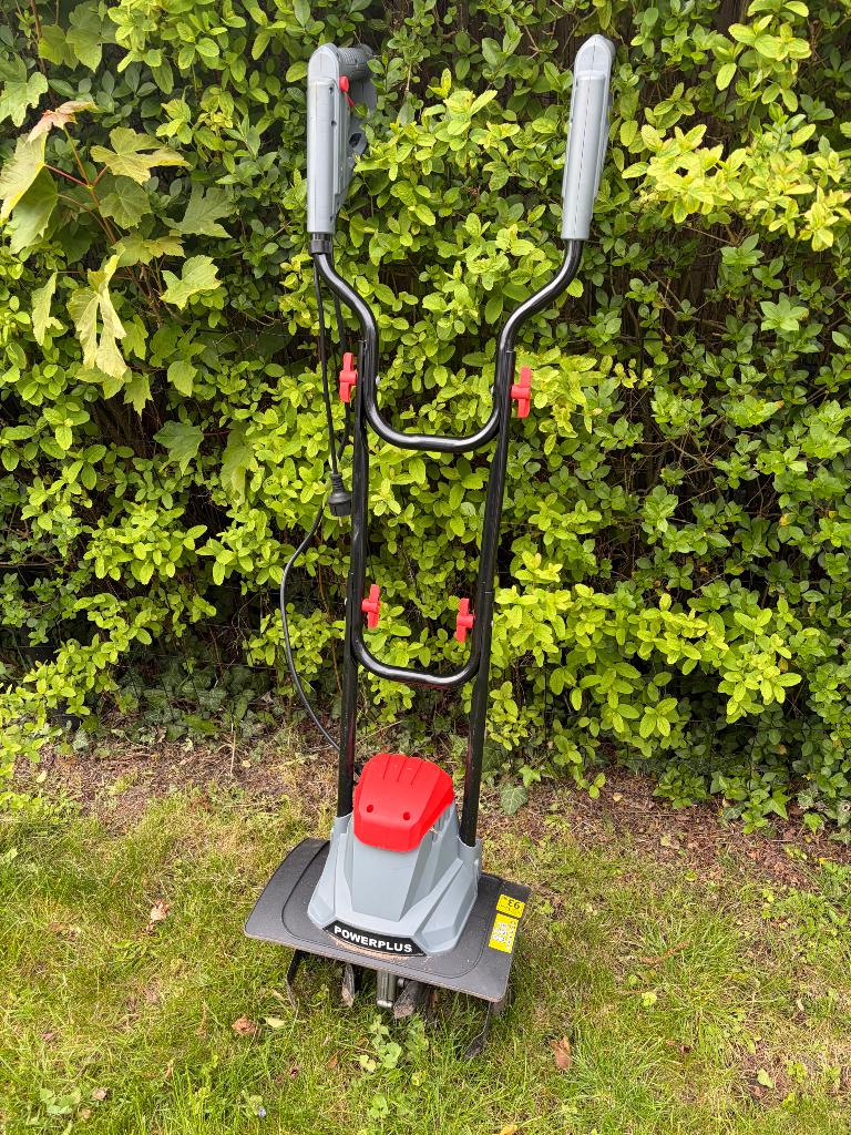 Tuinfrees, Ophalen, Zo goed als nieuw, Elektrisch, Tuinfrees