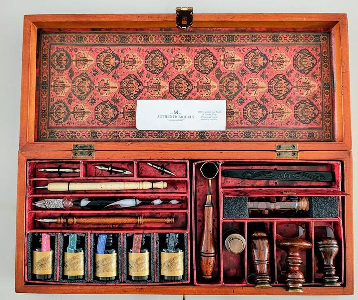 Vintage schrijfdoos — Authentieke modellen —, Hobby en Vrije tijd, Tekenen, Zo goed als nieuw, Overige typen