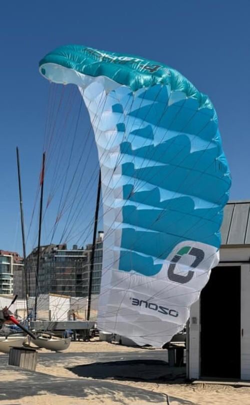 Parawing ozone 4.3 pocket rocket, Watersport en Boten, Kitesurfen, Ophalen of Verzenden, Zo goed als nieuw