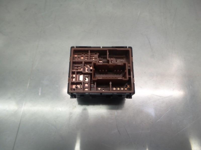 SPIEGEL SCHAKELAAR Nissan Murano (Z51) (01-2003/09-2014), Gebruikt, Nissan