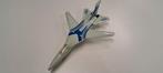 Vintage 1980's diecast F-111, Hobby en Vrije tijd, Modelbouw | Vliegtuigen en Helikopters, 1:144 tot 1:200, Gebruikt, Vliegtuig