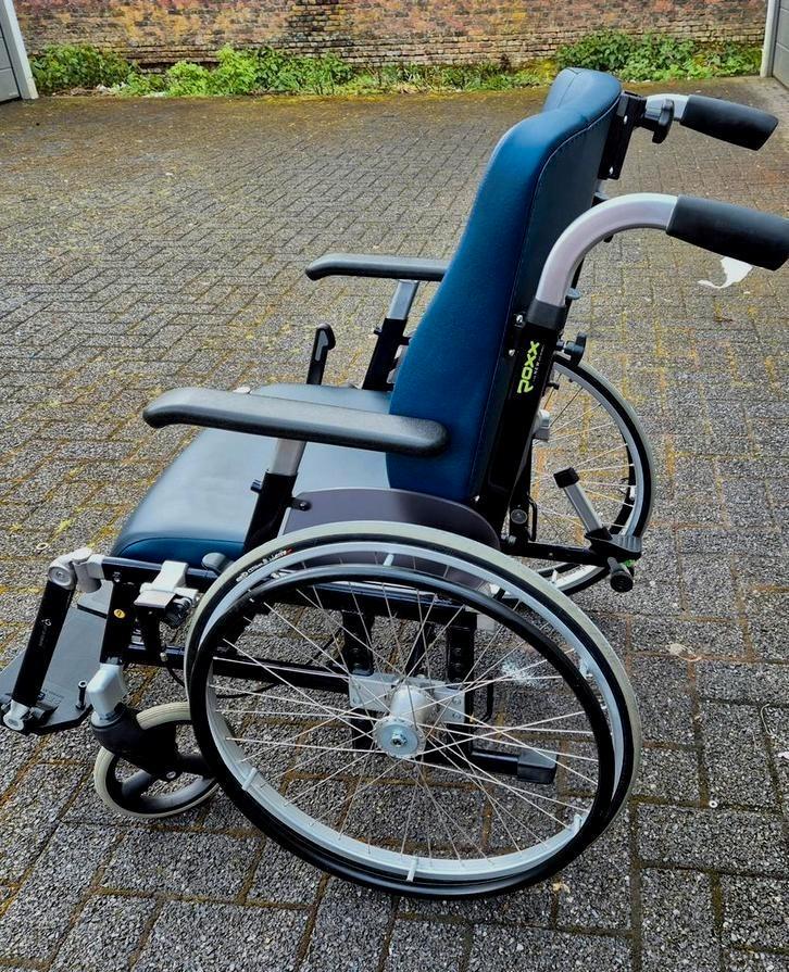 Fauteuil roulant Roxx à l'état neuf, Divers, Chaises roulantes, Enlèvement ou Envoi