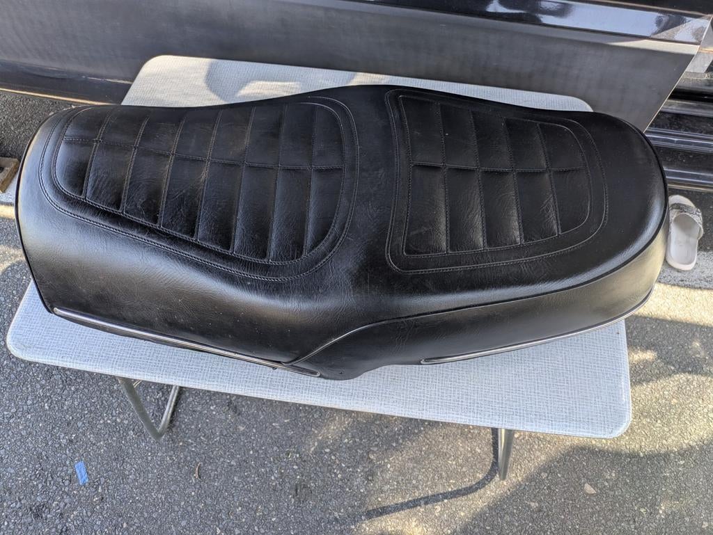 Zitbank zadel Honda gl1000., Ophalen of Verzenden, Gebruikt