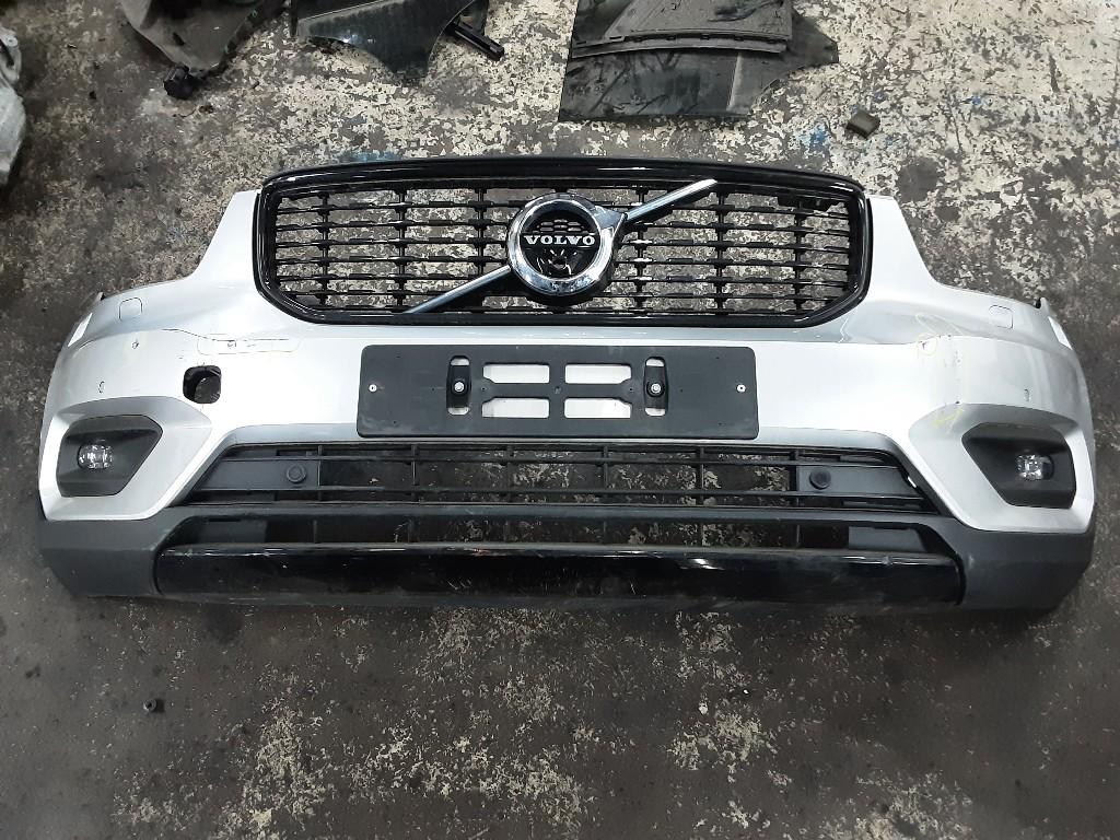 PARE-CHOCS AVANT Volvo XC40 (XZ) (01-2017/12-2022), Autos : Pièces & Accessoires, Pare-chocs, Mevr. I. Hauben, Rue de l'Espoir 34 34
4030  GRIVEGNÉE, BE