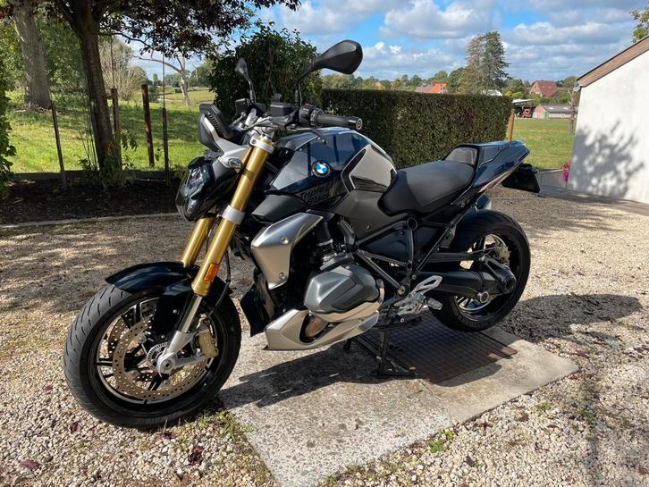 BMW R1250R (10/23) 12 000 km, Motos, Motos | BMW, Particulier, Naked bike, plus de 35 kW, 2 cylindres, Permis Moto A, ABS, Transmission par cardan
