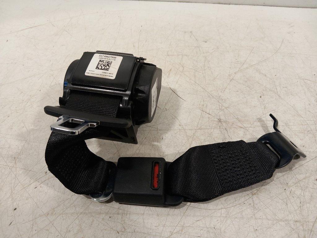 Veiligheidsgordel midden achter BMW 3 serie, BMW, Onderdelen@venauto.nl, Van der Ven Autorecycling B.V., Ettenseweg 76, 4706 PB Roosendaal, The Netherlands