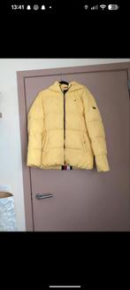 Winterjas Tommy Hilfiger, Enlèvement