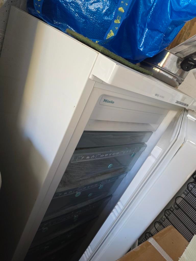 Verschillende toestellen te koop, Ophalen