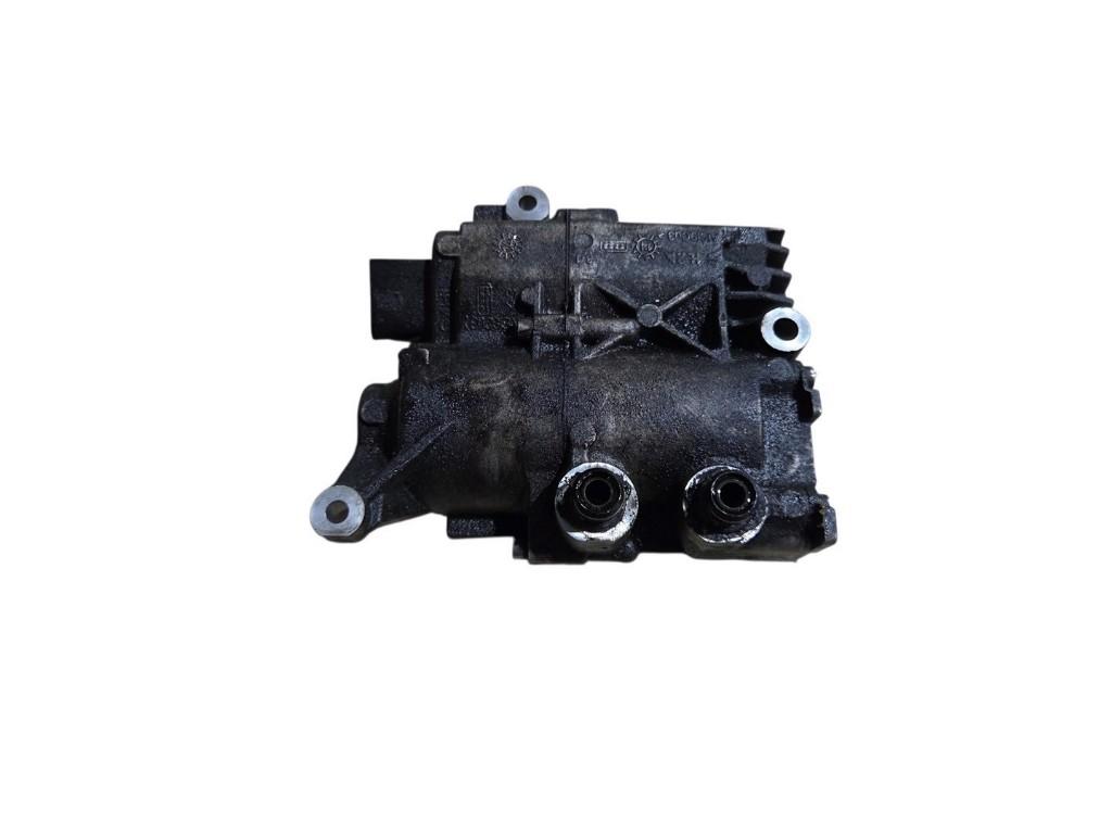 POMPE A HUILE Mercedes-Benz Vito (447.6) (|A2212700197|), Dhr. J. Ham, Mercedes-Benz, Administratie@autoham.nl, Utilisé