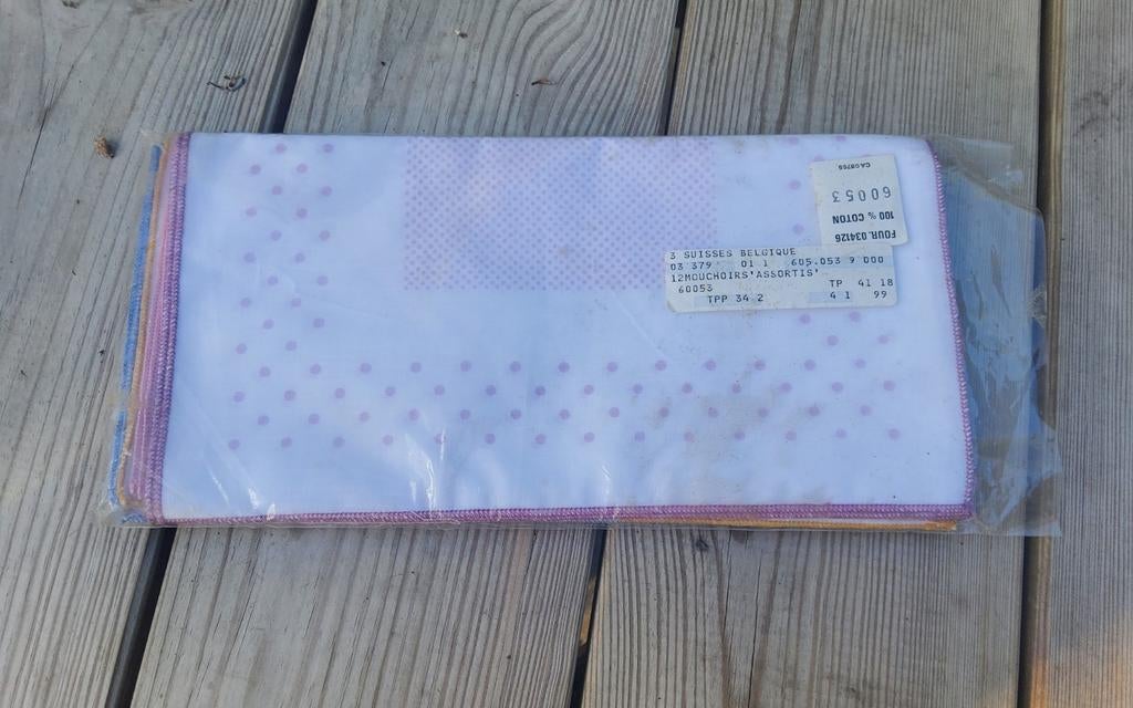 12 nieuwe dames zakdoeken, Ophalen, Nieuw