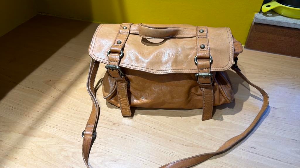 Hampton Bay 30/20/18 cm tas van natuurlijk leer, Ophalen of Verzenden, Zo goed als nieuw, Beige