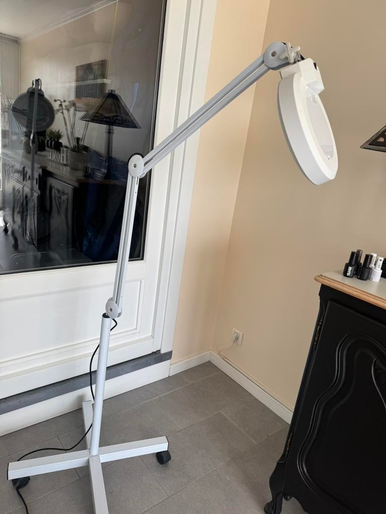 Loepelamp, Ophalen, Zo goed als nieuw