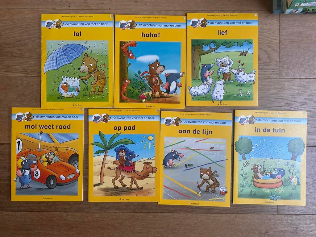 Mol en beer strips eersre leerjaar, Ophalen of Verzenden