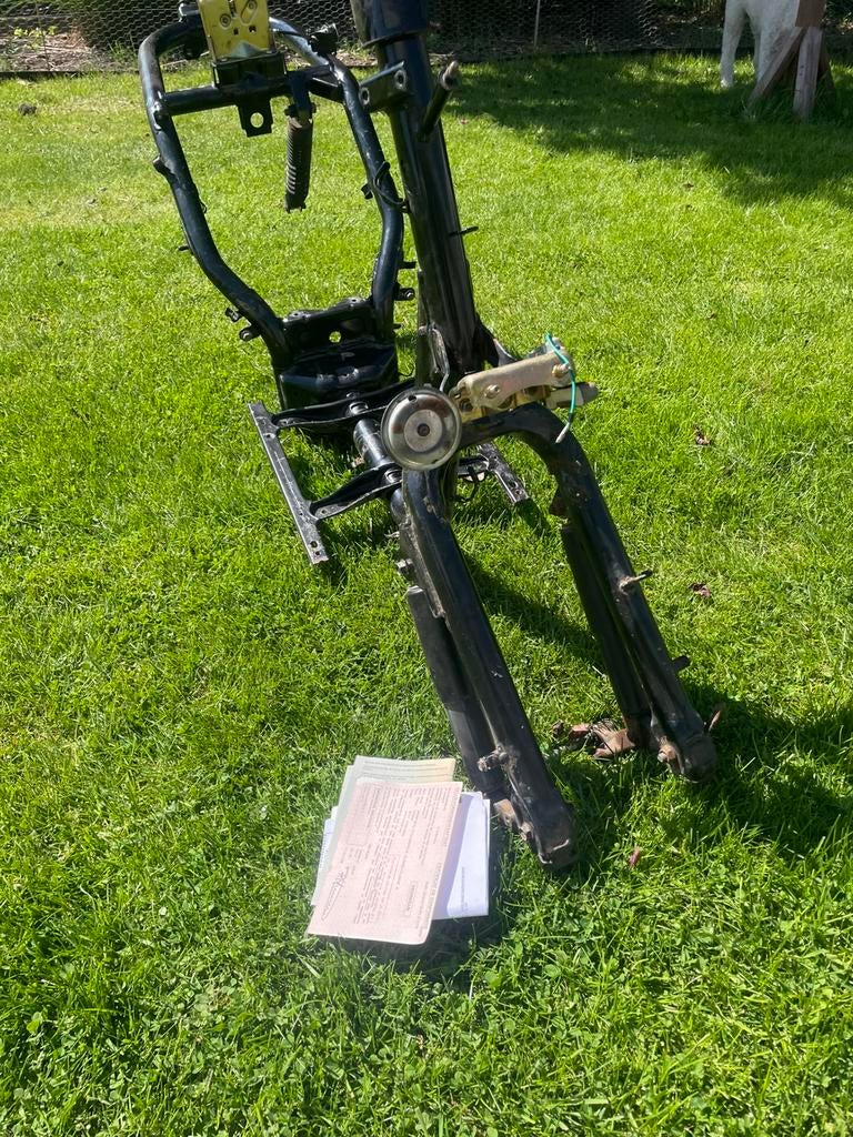 Origineel Honda vision frame met papieren, Motoren, Ophalen, Gebruikt