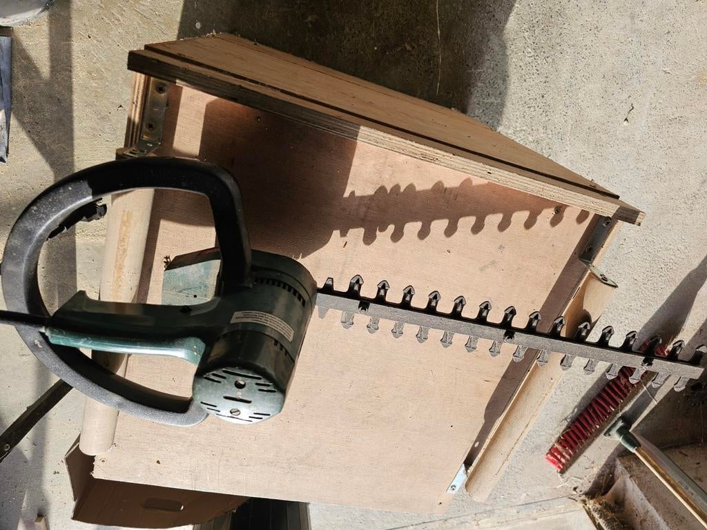 Souffleur,  taille-haie, poêle à  pétrole, Jardin & Terrasse