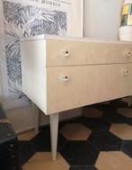 vintage kast, Enlèvement